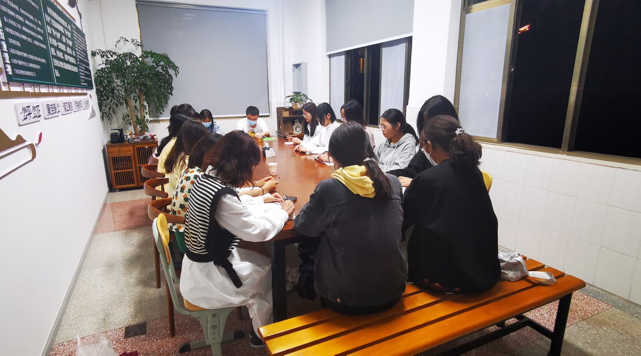 微信图片_20220422231314_副本.jpg